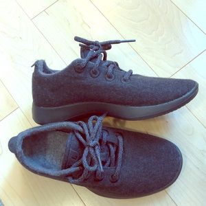 Classic charcoal grey allbirds